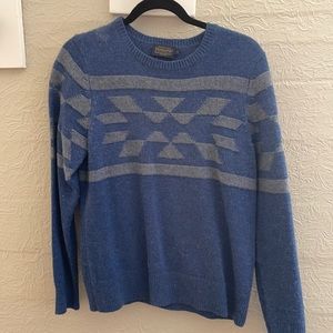 Blue Pendelton sweater size medium.  Very warm, lightly worn